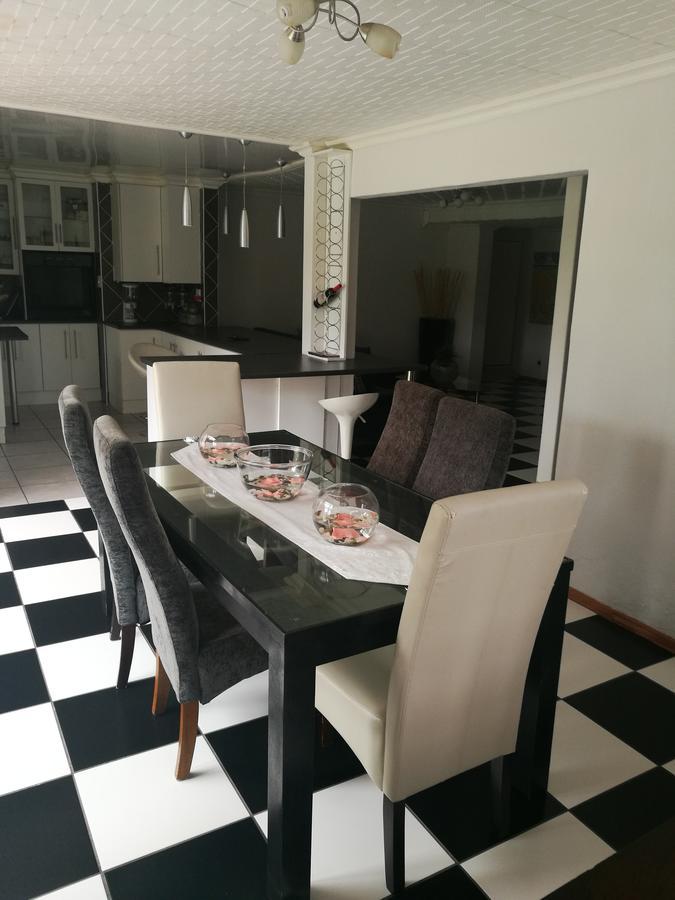 Gasthuis Corgi Johannesburg